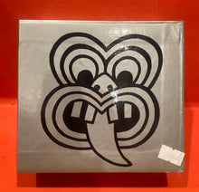 Load image into Gallery viewer, SPLIT ENZ - 1980-1984 - 6X CD LTD ED. BOX SET
