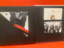 Load image into Gallery viewer, THE KINKS - LOLA VERSUS POWERMAN AND THE MONEYGOROUND PART ONE - 50th ANNIVERSARY DELUXE EDITION - 3X CD + 2X 7" VINYL BOX SET