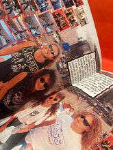 Load image into Gallery viewer, METALLICA - DAMAGED JUSTICE TOUR 1988-89 - PROGRAM - RARE