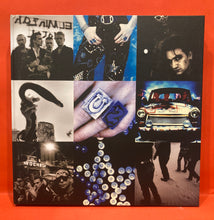 Load image into Gallery viewer, U2 - ACHTUNG BABY - DELUXE 6XCD + 4X DVD BOXSET