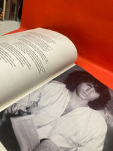 Load image into Gallery viewer, THE DOORS - 20 PHOTO TEAR-OUT BOOK
