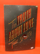 Load image into Gallery viewer, PINK - THE TRUTH ABOUT LOVE TOUR PROGRAM - 2013