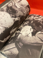 Load image into Gallery viewer, JOHNNY CASH - THE LEGEND - 4X CD BOX SET