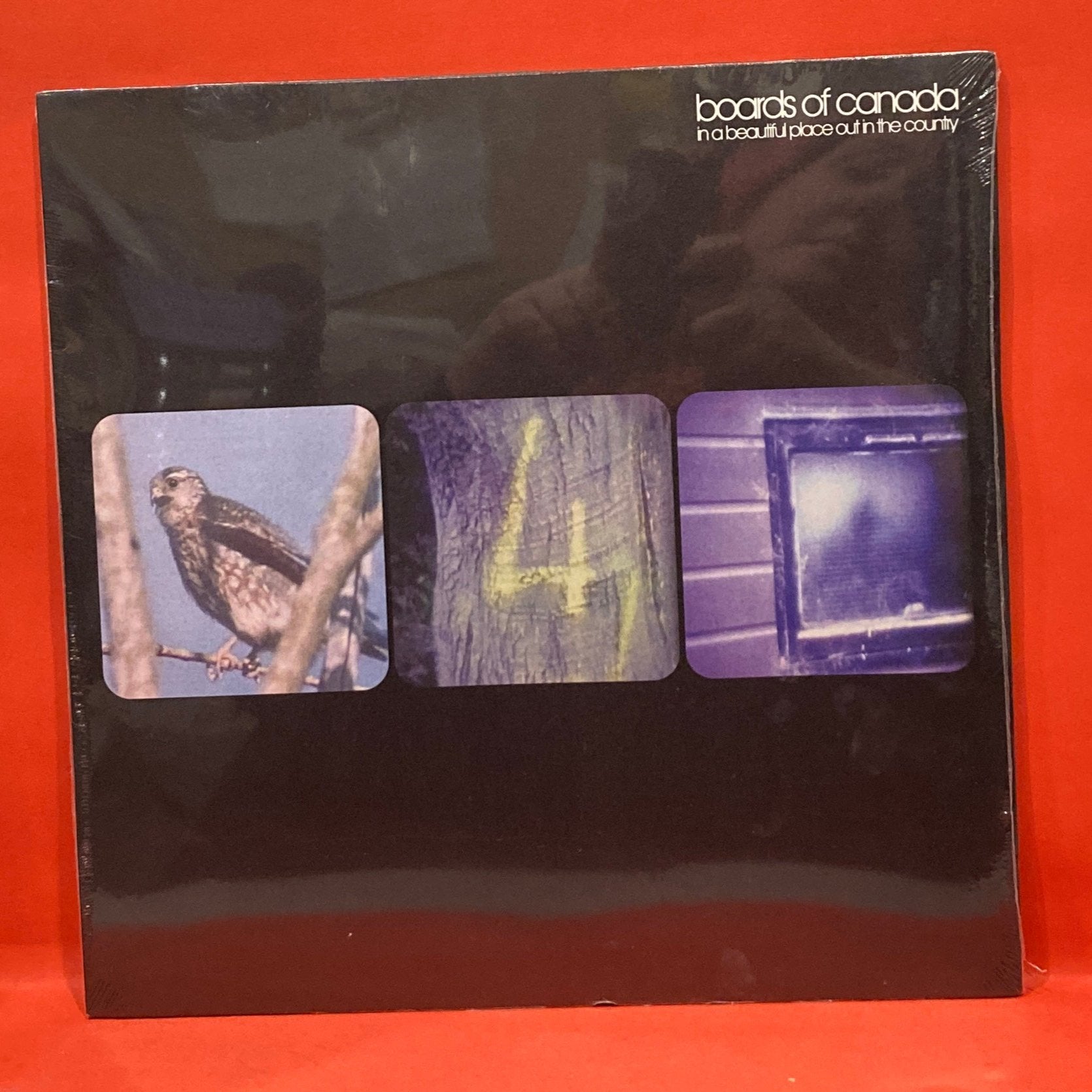 BOARDS OF CANADA - IN A BEAUTIFUL PLACE OUT IN THE COUNTRY EP (NEW