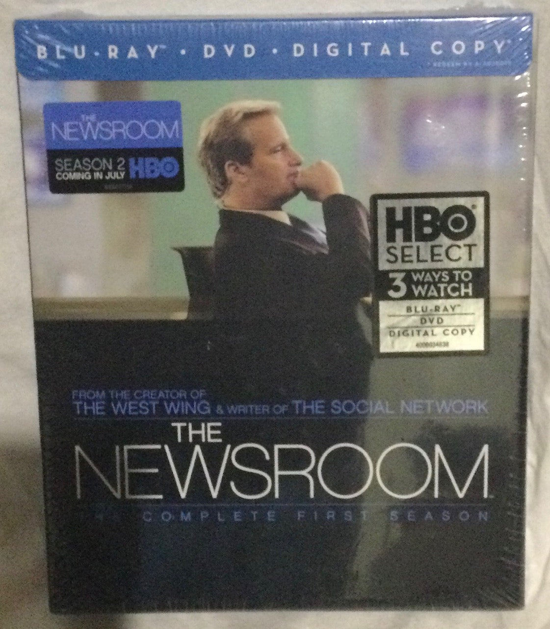 THE NEWSROOM - SEASON ONE - BLURAY BOX SET (SEALED) – dixonrecycled