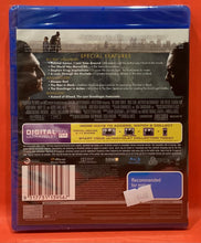 Load image into Gallery viewer, DARK TOWER - BLU-RAY + BONUS DISC  (NEW/ SEALED)
