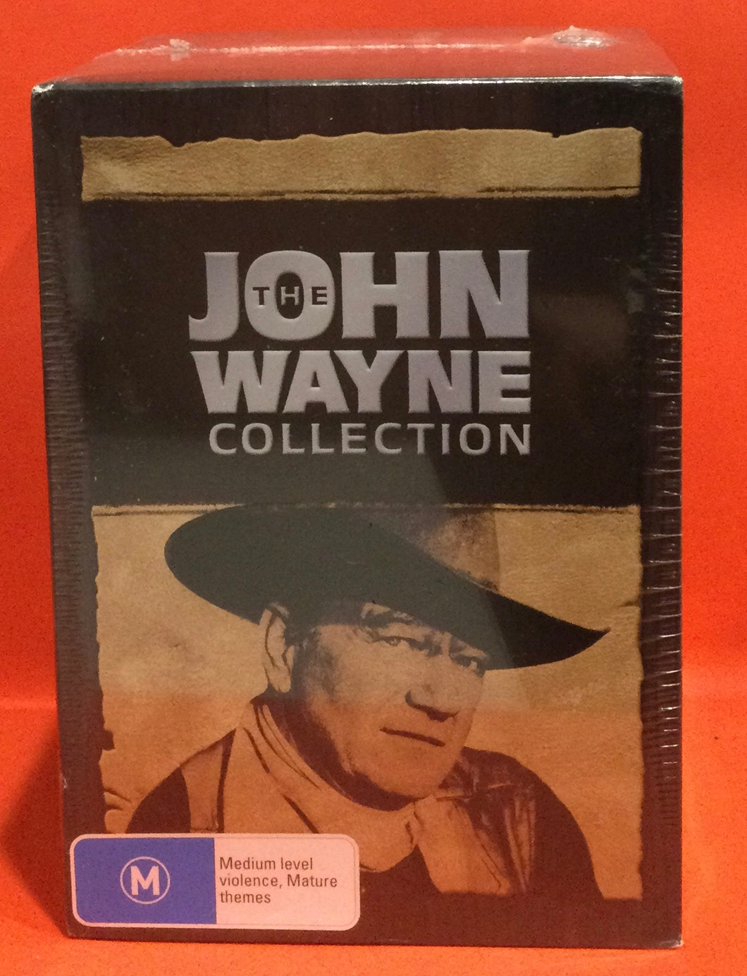 JOHN WAYNE COLLECTION - 8 MOVIES - DVD (NEW/SEALED)