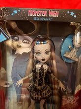 Load image into Gallery viewer, MONSTER HIGH REEL DRAMA - FRANKIE STEIN  - DOLL - NEVER REMOVED FROM BOX
