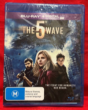 Load image into Gallery viewer, THE 5TH WAVE - BLU RAY (NEW / SEALED)
