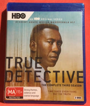 Load image into Gallery viewer, TRUE DETECTIVE - COMPLETE THIRD SEASON - BLU RAY (SEALED)
