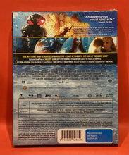 Load image into Gallery viewer, AQUAMAN  -   BLU-RAY &amp; DVD - PLUS LTD EDITION 64 PAGE BOOK (NEW/ SEALED)
