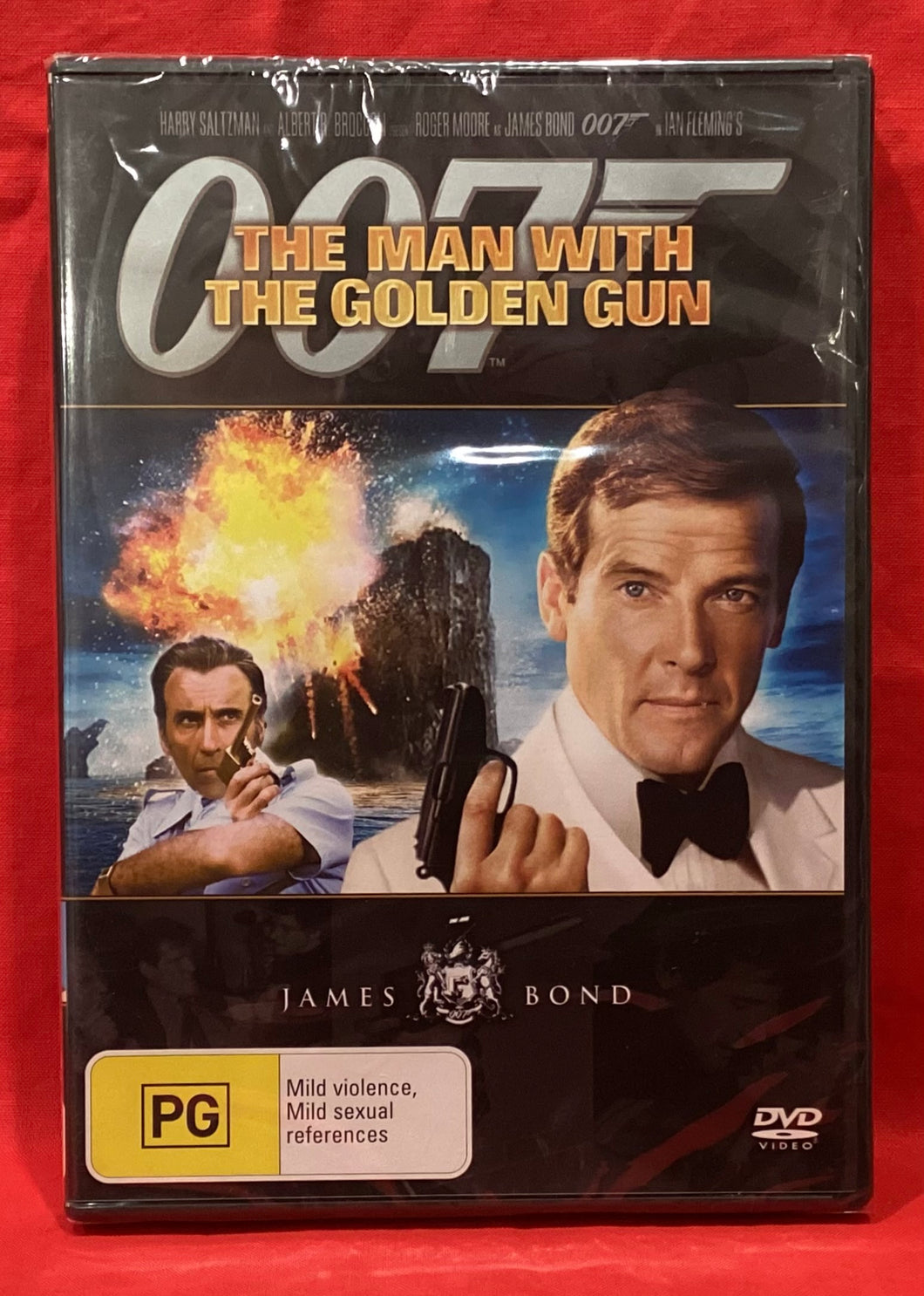 THE MAN WITH THE GOLDEN GUN - JAMES BOND - DVD (NEW /SEALED)
