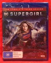 Load image into Gallery viewer, SUPERGIRL - COMPLETE THIRD SEASON - 4 DISCS  - BLU RAY (NEW / SEALED)
