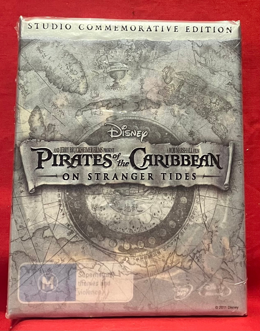 PIRATES OF THE CARIBBEAN - ON STRANGER TIDES - STUDIO COMMEMORATIVE EDITION - BLU-RAY (NEW / SEALED)