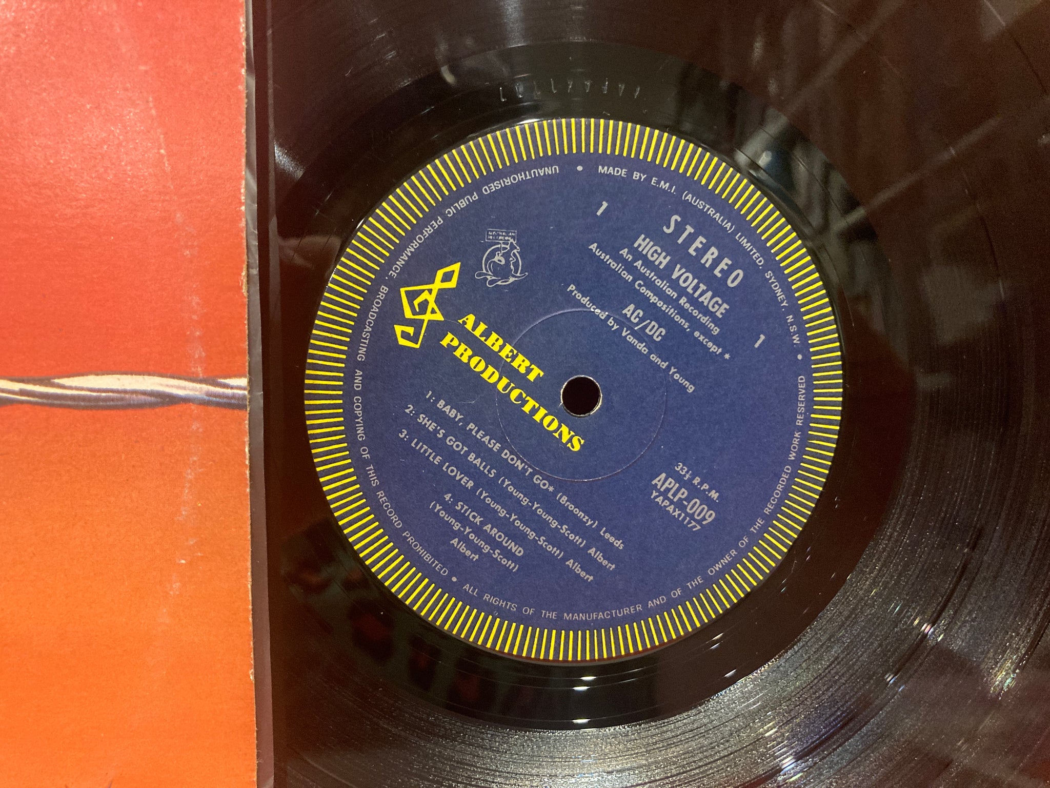 AC/DC - HIGH VOLTAGE LP - VINYL - ORIG 1975 OZ PRESS APLP.009