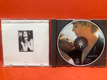 Load image into Gallery viewer, MADONNA - LIKE A PRAYER - LTD EDIION PICTURE DISC - CD - RARE
