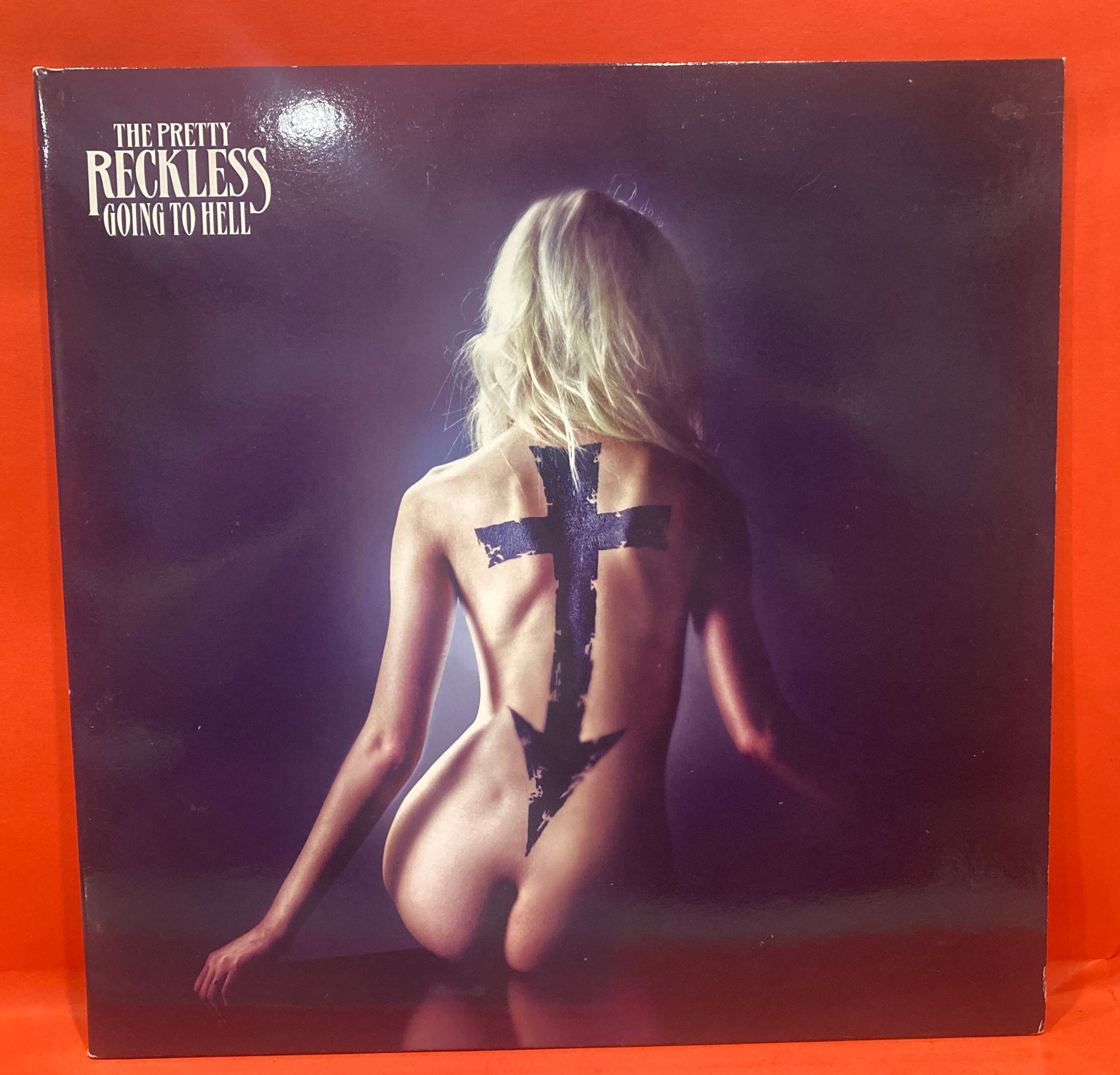 THE PRETTY RECKLESS - GOING TO HELL LP - RED MARBLE VINYL – Dixon