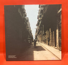 Load image into Gallery viewer, THE BUENA VISTA SOCIAL CLUB  - S/T -25TH ANNIVERSARY 2XLP + 2XCD - BOOK/ BOX SET
