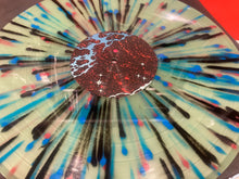 Load image into Gallery viewer, KING GIZZARD &amp; THE LIZARD WIZARD - LIVE IN MELBOURNE - 3X LP BOX SET - COKE BOTTLE GREEN SPLATTER VINYL
