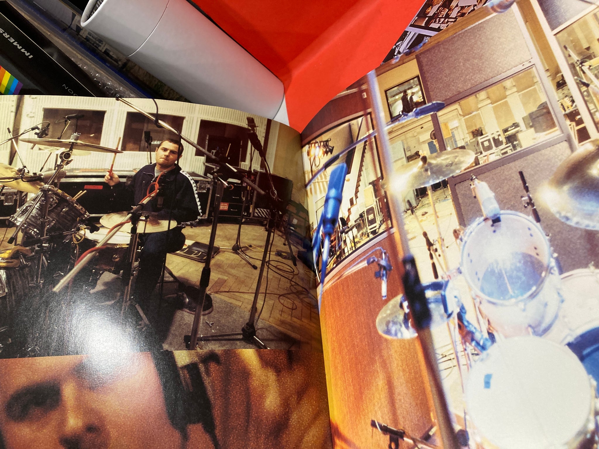 OASIS - BE HERE NOW - CD BOX SET – Dixon Recycled Records