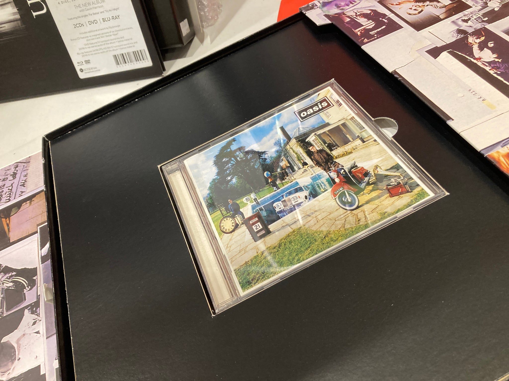 OASIS - BE HERE NOW - CD BOX SET – Dixon Recycled Records