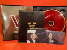 Load image into Gallery viewer, SEUNGRI - VVIP - MINI ALBUM - DELUXE CD
