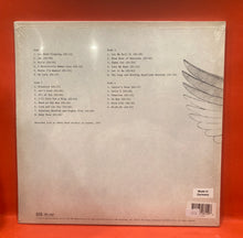 Load image into Gallery viewer, PAUL McCARTNEY &amp; WINGS - ONE HAND CLAPPING 2XLP - 180G VINYL (NEW/SEALED)
