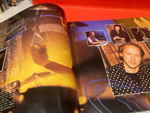 Load image into Gallery viewer, DIRE STRAITS - ON EVERY STREET - WORLD TOUR PROGRAM 1991/92
