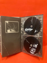 Load image into Gallery viewer, JOHNNY CASH - THE LEGEND - 4X CD BOX SET
