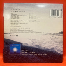 Load image into Gallery viewer, DAVID GILMOUR - SMILE - LTD ED CLEAR VINYL -  7&quot; SINGLE
