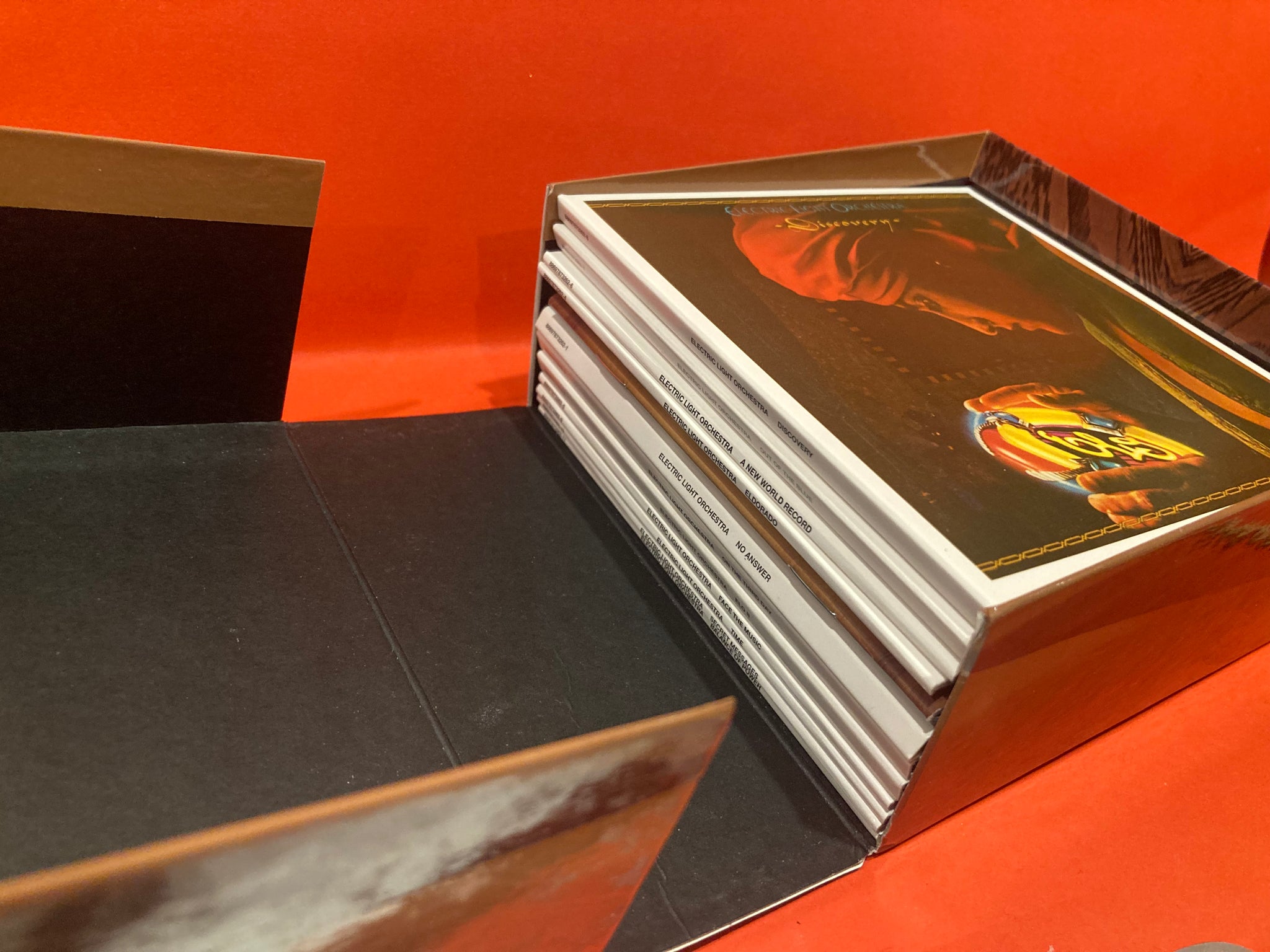 E.L.O. - THE CLASSIC ALBUM COLLECTIONS - 11 CD BOX SET - ELECTRIC E.L.O. - THE CLASSIC ALBUM COLLECTIONS - 11 CD BOX SET - ELECTRIC