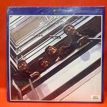 Load image into Gallery viewer, THE BEATLES / 1967-1970 - 3XLP - 1/2 SPEED MASTER - BLUE VINYL
