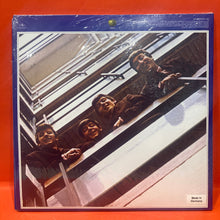 Load image into Gallery viewer, THE BEATLES / 1967-1970 - 3XLP - 1/2 SPEED MASTER - BLUE VINYL
