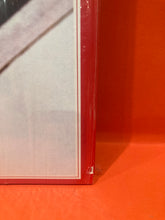 Load image into Gallery viewer, THE BEATLES / 1962-1966 - 3XLP - 1/2 SPEED MASTER - RED VINYL
