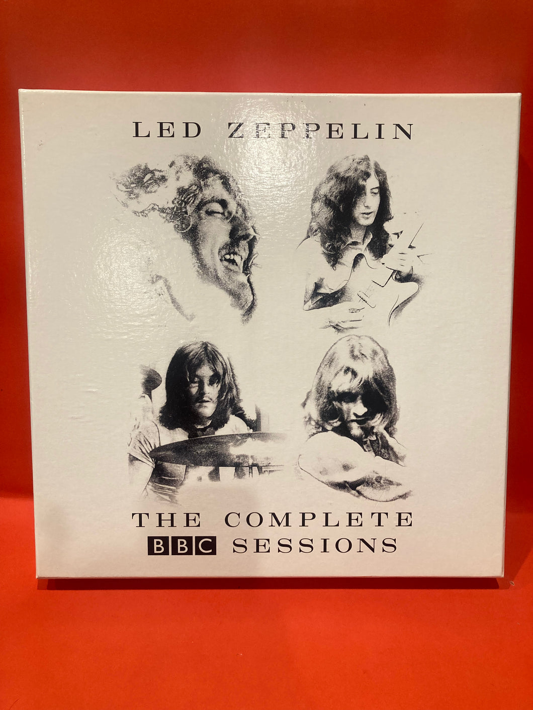 LED ZEPPELIN THE COMPLETE BBC SESSIONS - 180g 5x LP + 3x CD VINYL LED ZEPPELIN THE COMPLETE BBC SESSIONS - 180g 5x LP + 3x CD VINYL
