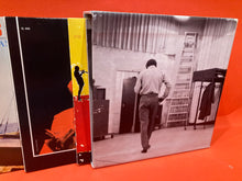 Load image into Gallery viewer, MILES DAVIS - THE ORIGINAL MONO RECORDINGS - 9X CD BOX SET
