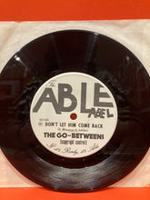 Load image into Gallery viewer, THE GO-BETWEENS - PEOPLE SAY  7" SINGLE - VINYL
