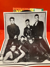 Load image into Gallery viewer, INXS - DEVIL INSIDE  7" SINGLE - VINYL - INCLUDES POSTER
