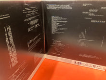 Load image into Gallery viewer, RADIOHEAD - OK COMPUTER - 2X LP -  VINYL - 1998 PRESS
