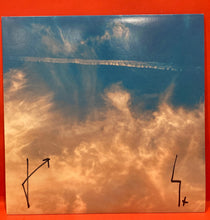 Load image into Gallery viewer, THIRTY SECONDS TO MARS - IT'S THE END OF THE WORLD, BUT IT'S A BEAUTIFUL DAY LP - BRIGHT ORANGE VINYL - SIGNED/ AUTOGRAPHED
