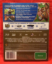 Load image into Gallery viewer, YOGI BEAR 3D  - 3 D BLU-RAY AND 2D BLU-RAY (NEW / SEALED)
