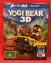 Load image into Gallery viewer, YOGI BEAR 3D  - 3 D BLU-RAY AND 2D BLU-RAY (NEW / SEALED)
