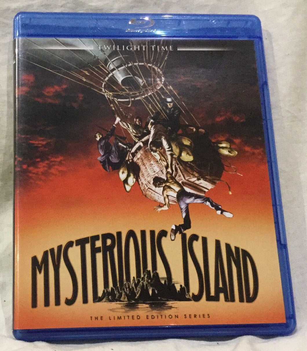 MYSTERIOUS ISLAND - TWILIGHT TIME LIMITED EDITION - BLU RAY